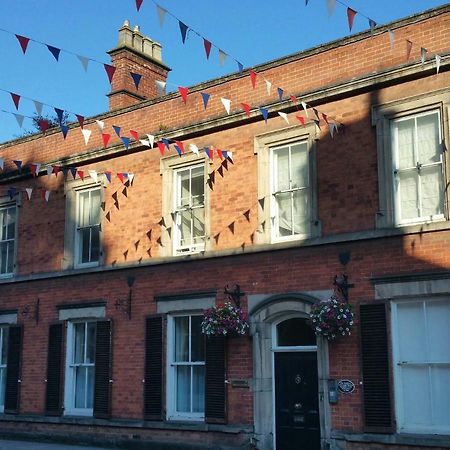 Madge House Ashbourne Apartment แอชบอร์น ภายนอก รูปภาพ