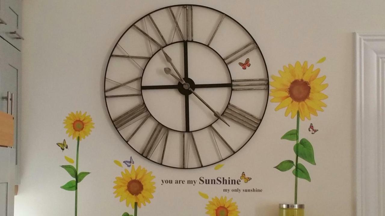 Madge House Ashbourne Apartment แอชบอร์น ภายนอก รูปภาพ
